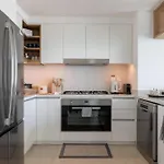 Luxury 3 Bedroom Corner Apartment - Stunning 270 Degrees Views - Burj & Fountain Views! 3 Balconies, 5 Minute Walk To Dubai Mall, Great Gym, Yoga Room
